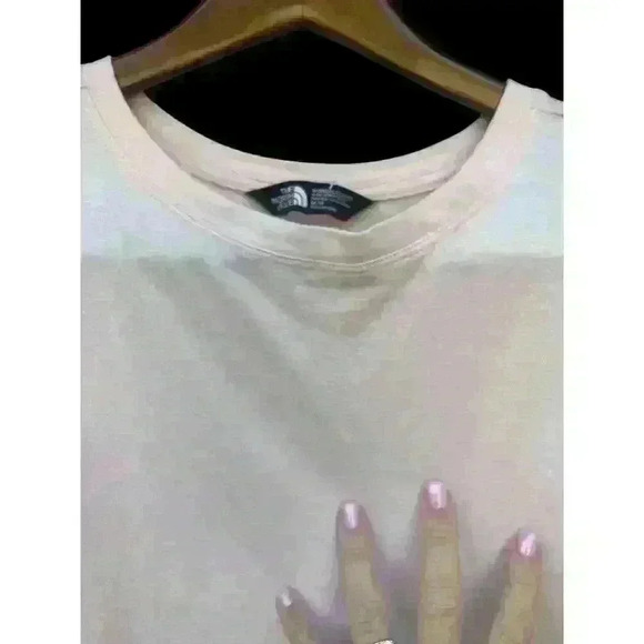 North Face tank Pre-Owned Size Medium Peach Color - Picture 4 of 4